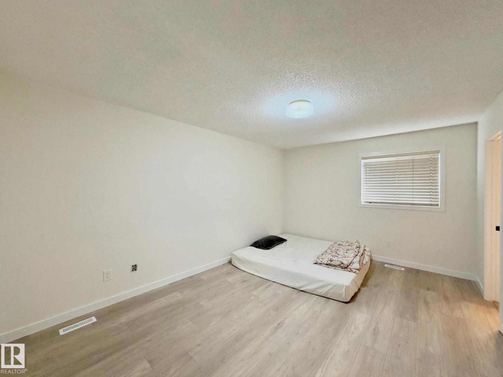 14309 128A ST NW, Edmonton