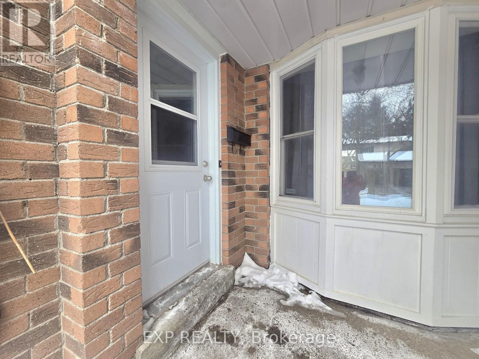 #44 700 HARMONY ROAD N - 1