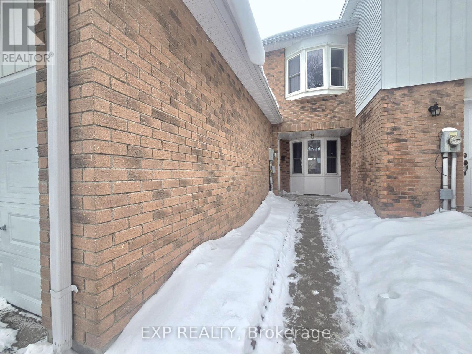 #44 700 HARMONY ROAD N - 2