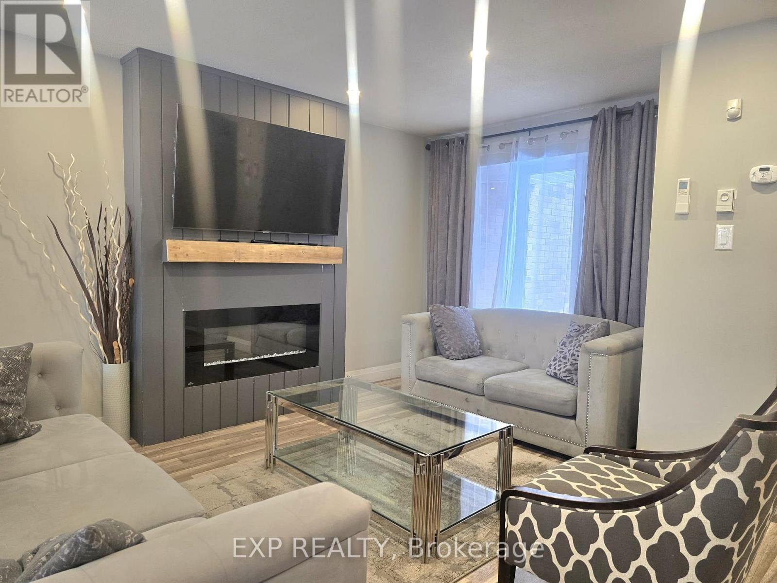 #44 700 HARMONY ROAD N - 8