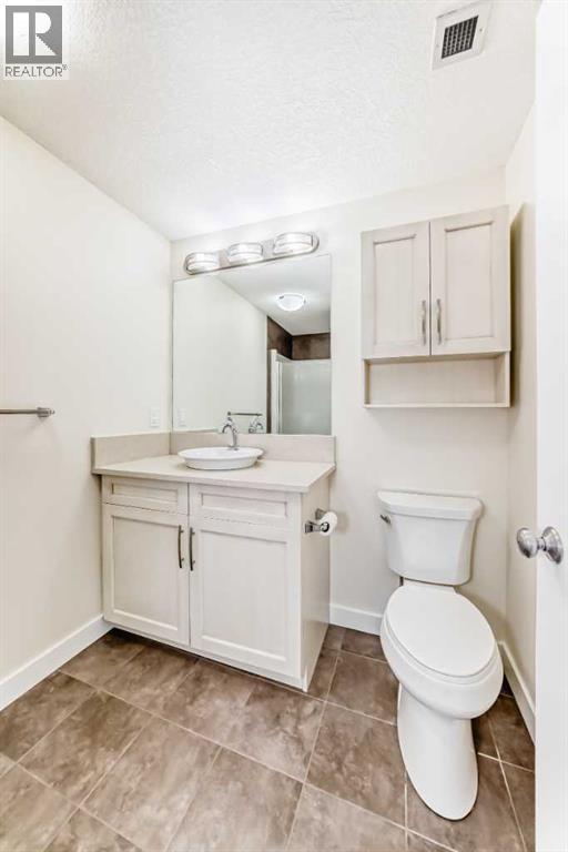 Single Family House for Sale in   Varsity Estates Circle NW Varsity Calgary 