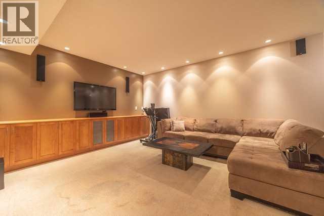 Single Family House for Sale in  Crestmont Way SW Crestmont Calgary 