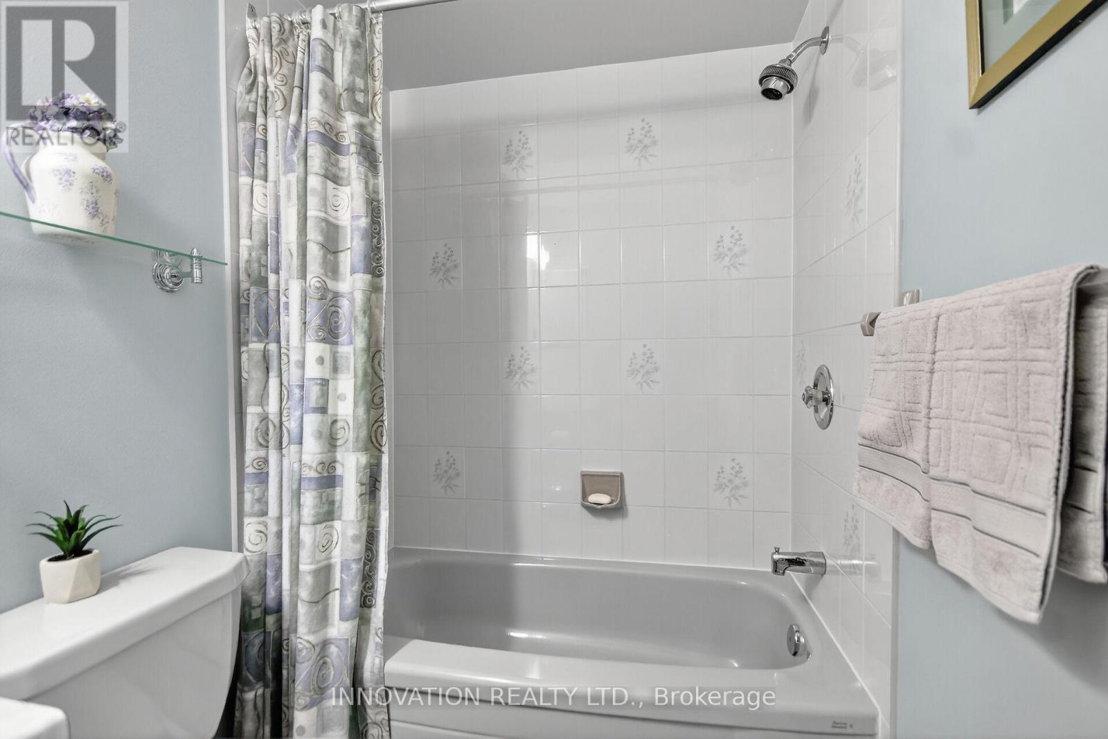 9 HEATHER GLEN COURT - 30