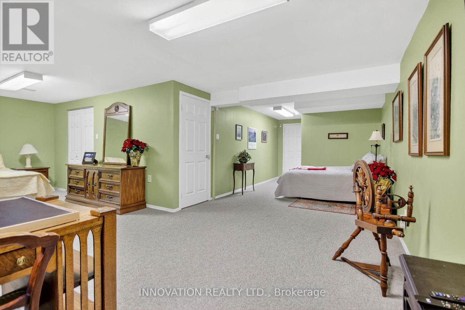 9 HEATHER GLEN COURT - 36