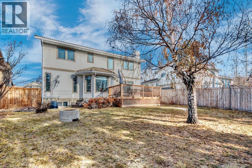 Single Family House for Sale in  Hawkwood Boulevard NW Hawkwood Calgary 