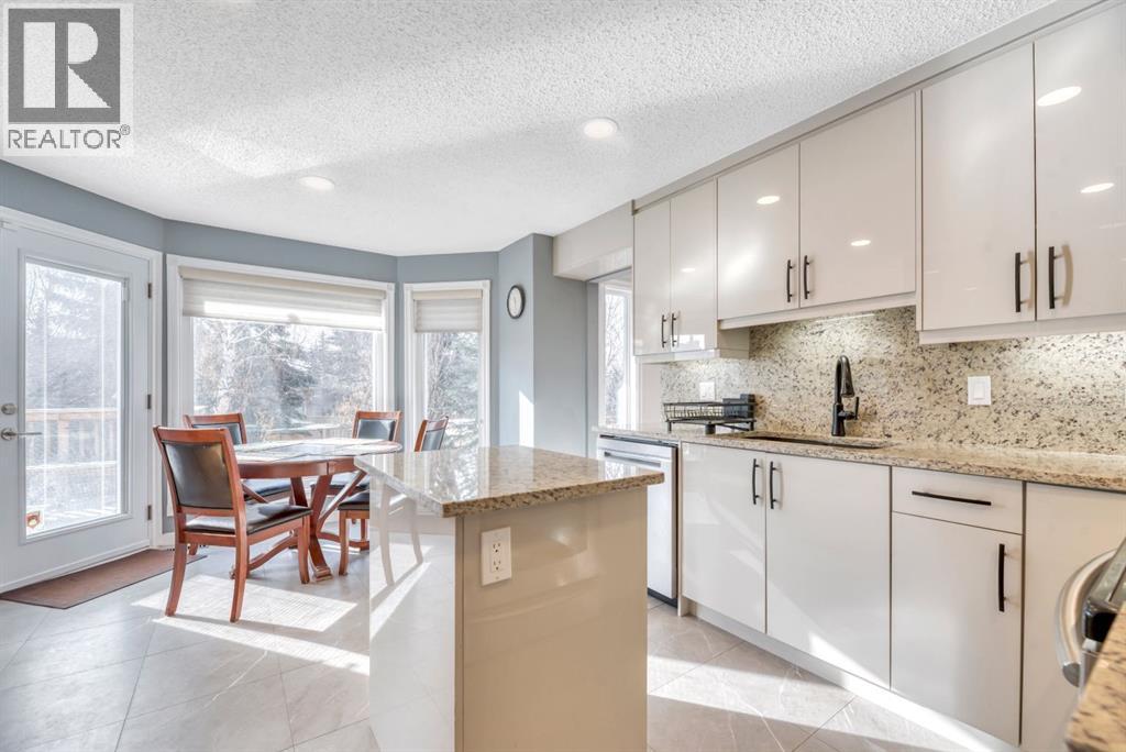 Single Family House for Sale in  Hawkwood Boulevard NW Hawkwood Calgary 