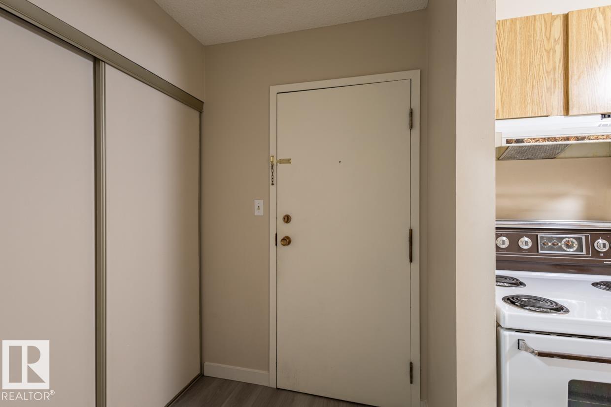 #311 1624 48 ST NW, Edmonton