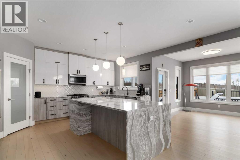 145 Cobblestone Bay, Fort McMurray