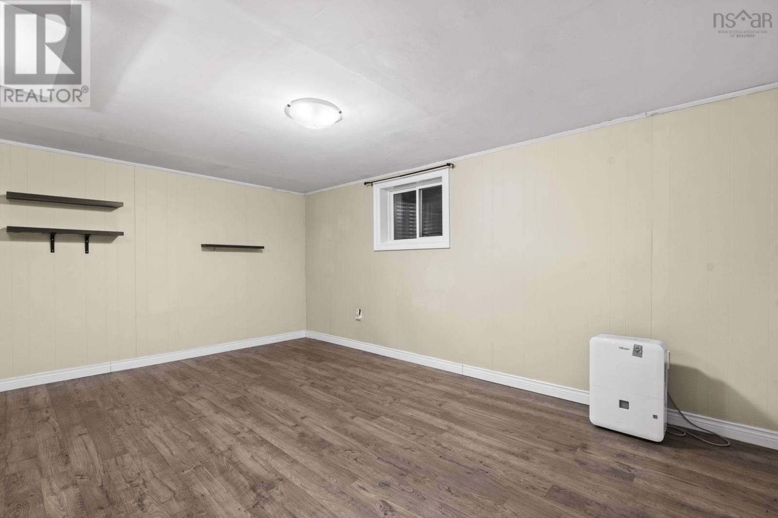 Property 32 of 50 of 222 Willett Street