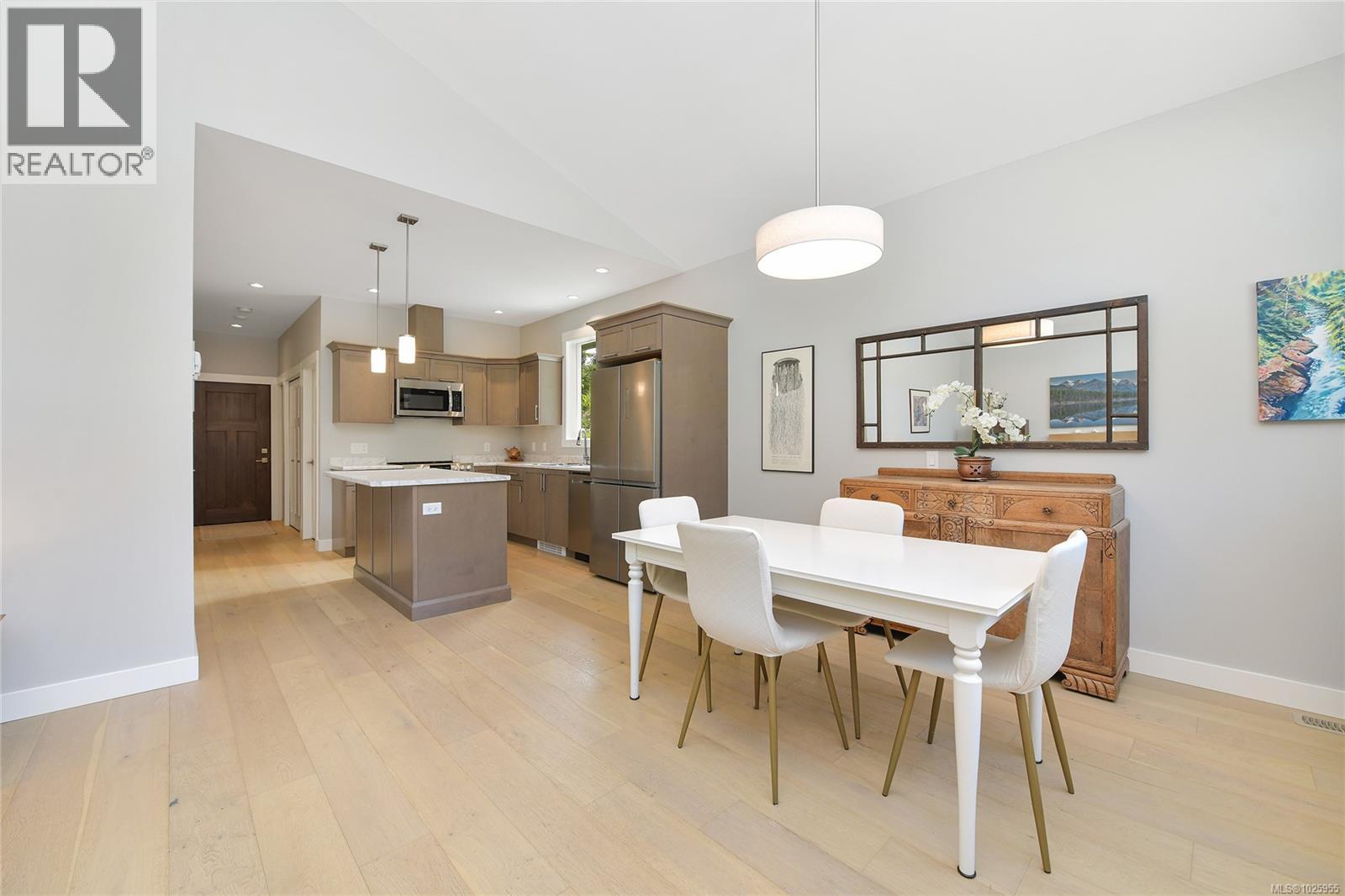  3822 TRAILHEAD Drive, Sooke