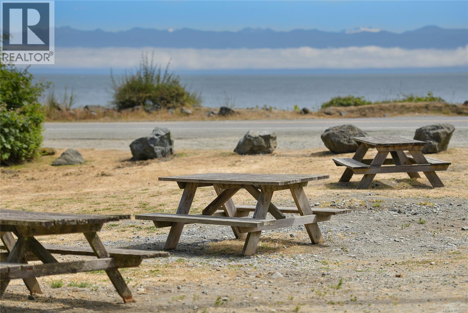  3822 TRAILHEAD Drive, Sooke