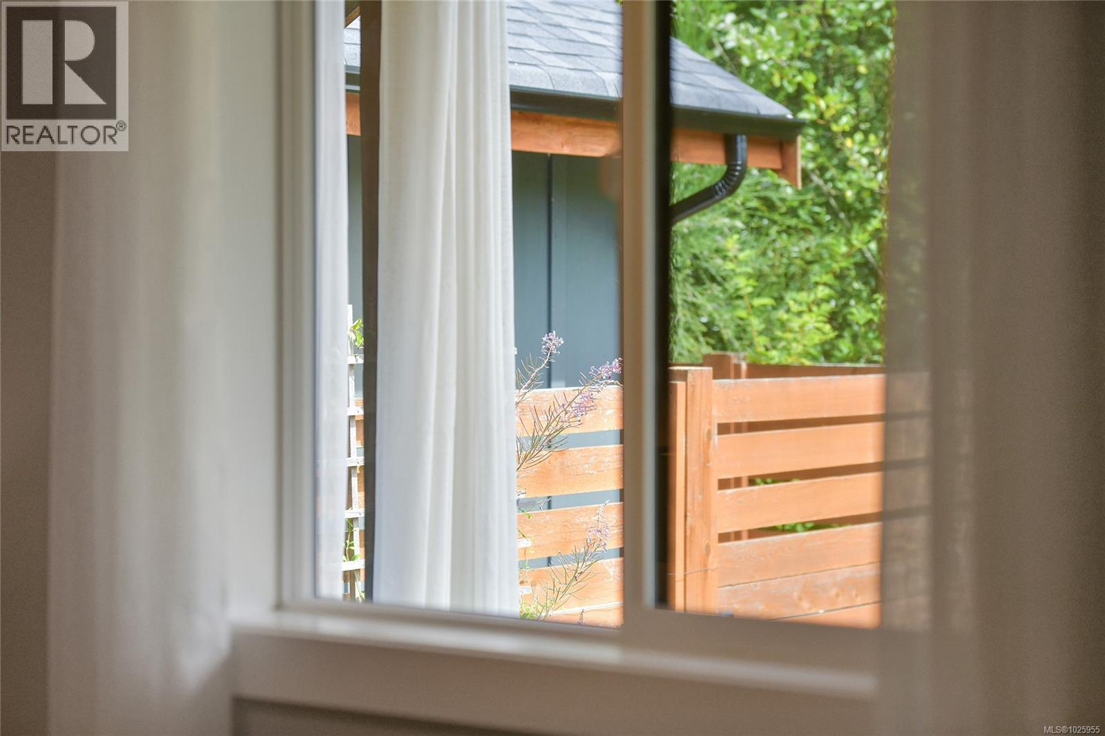  3822 TRAILHEAD Drive, Sooke