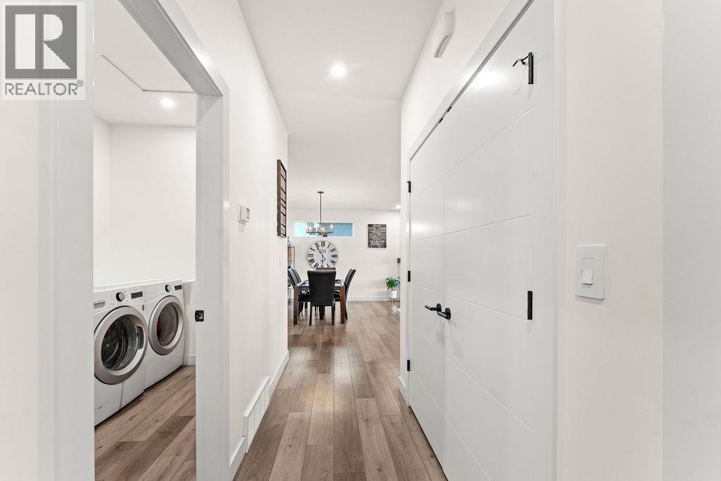 544 EDINBURGH Court, Kamloops