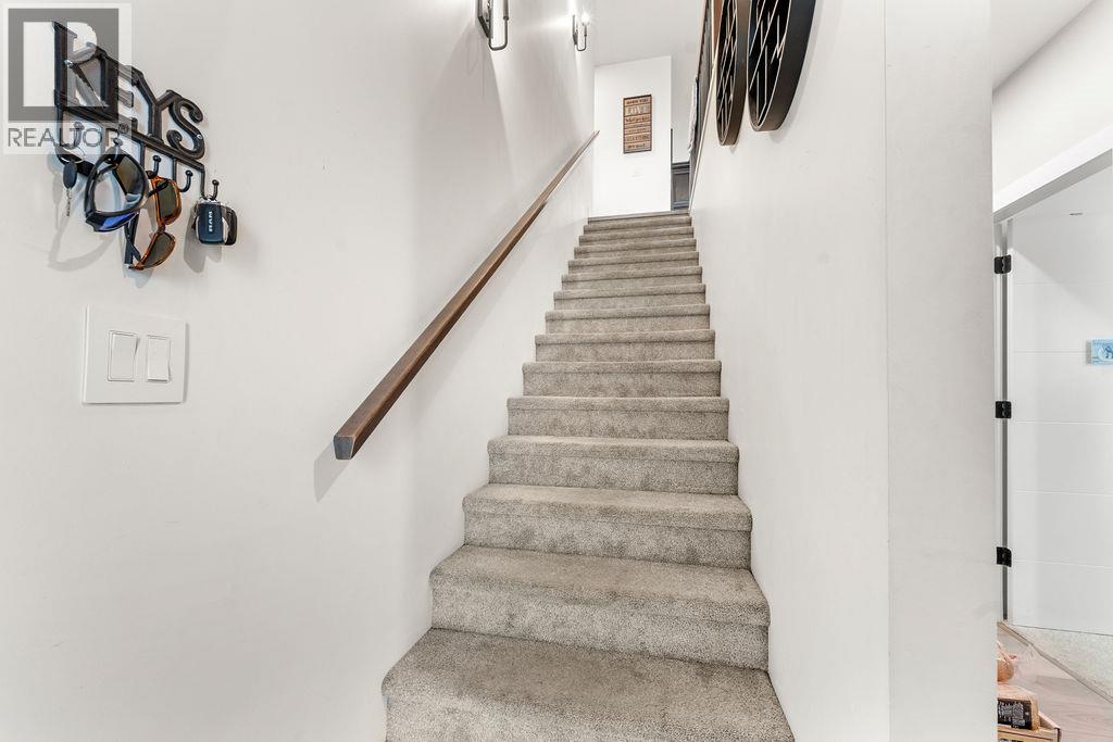 544 EDINBURGH Court, Kamloops