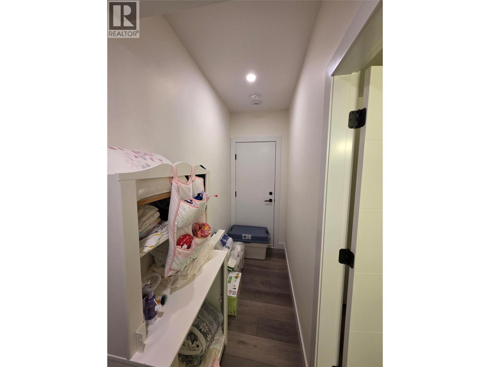 544 EDINBURGH Court, Kamloops