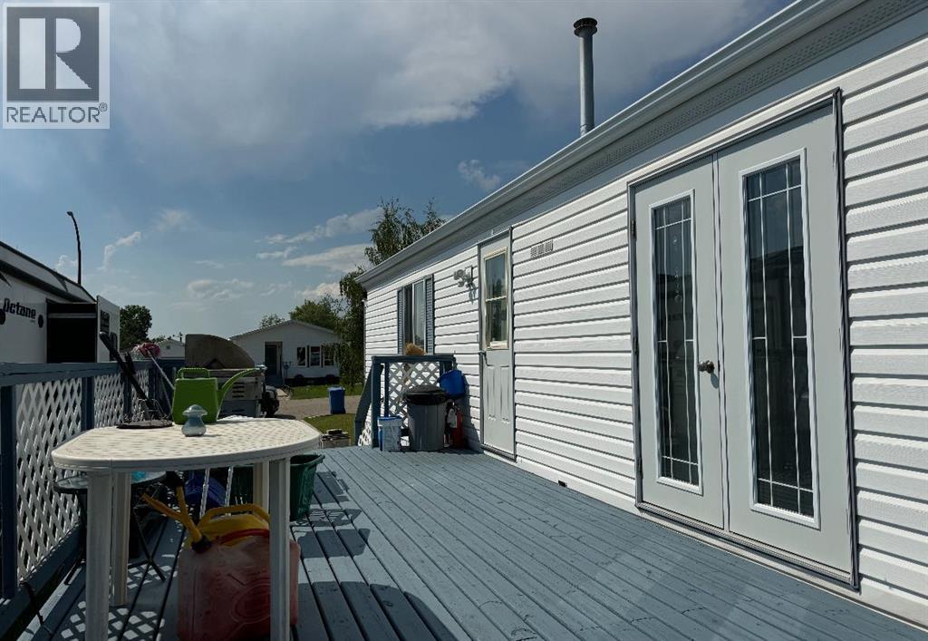 10405 99 Street - Photo 4 of 30, Fairview, Alberta