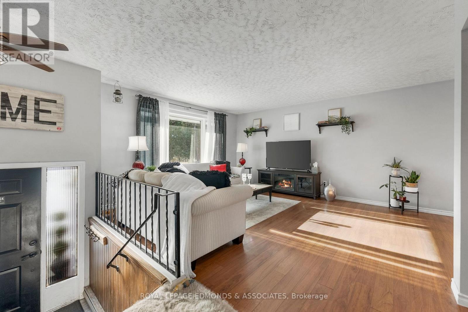 1486 WILSON ROAD - 8