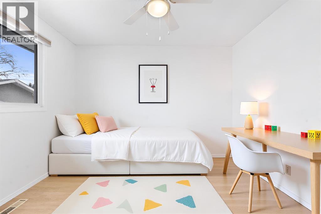 Single Family House Bungalow for Sale in  Pinecliff Road NE Pineridge Calgary 