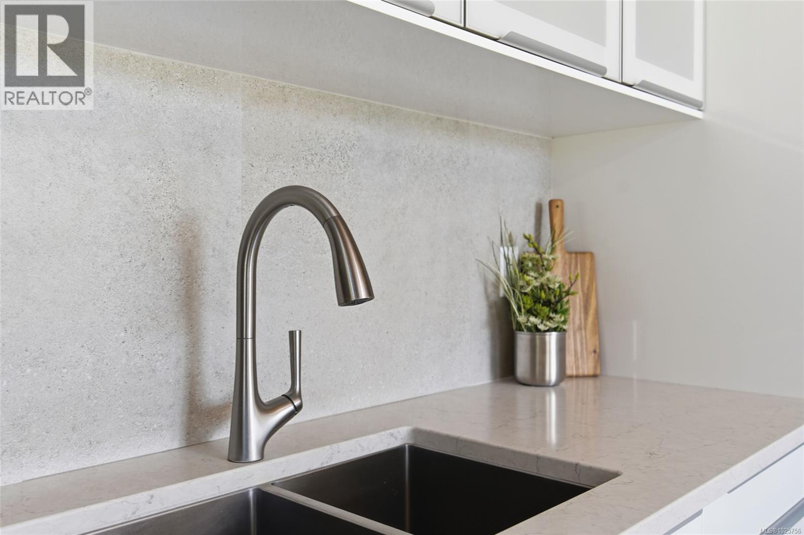 1805 STALKER RD - 13