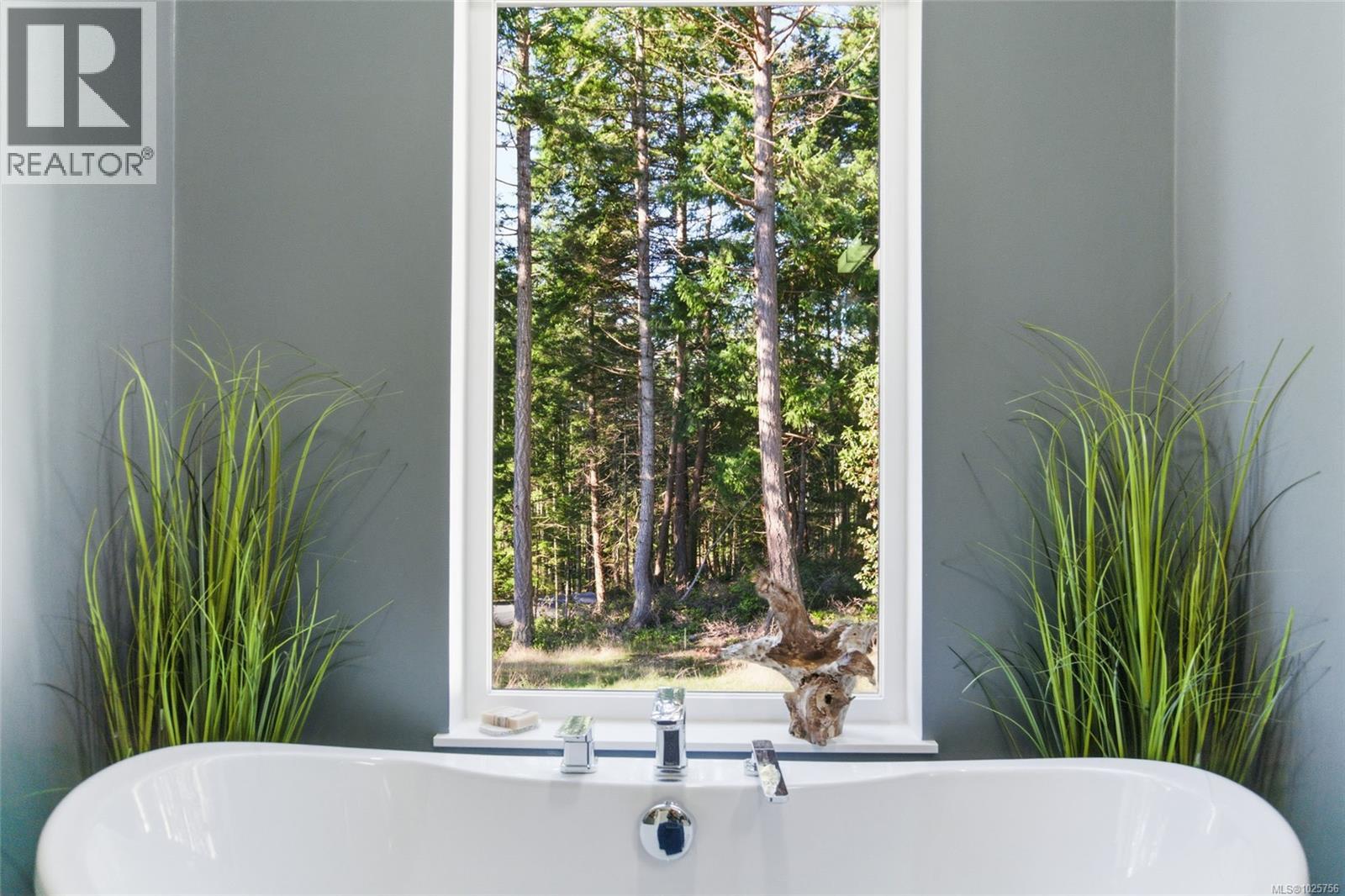 1805 STALKER RD - 28