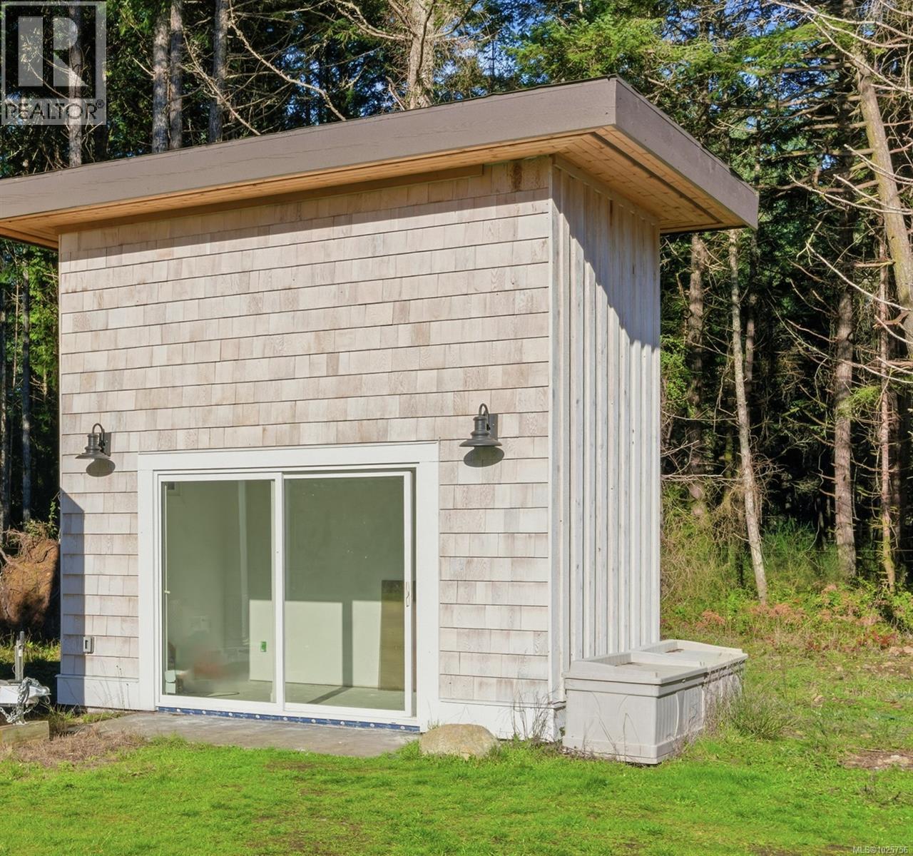 1805 STALKER RD - 43