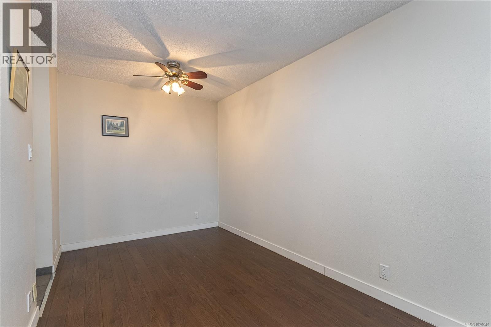 905 1630 Quadra Street, Victoria