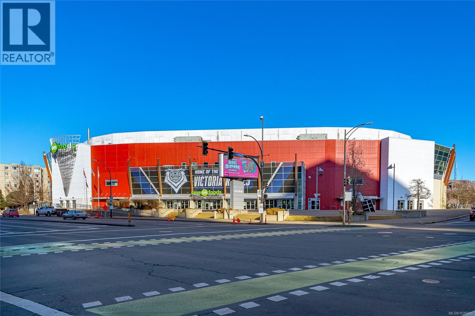 905 1630 Quadra Street, Victoria