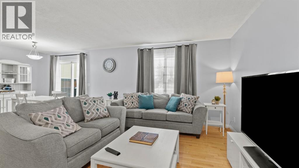 Single Family House for Sale in  Covemeadow Road NE Coventry Hills Calgary 