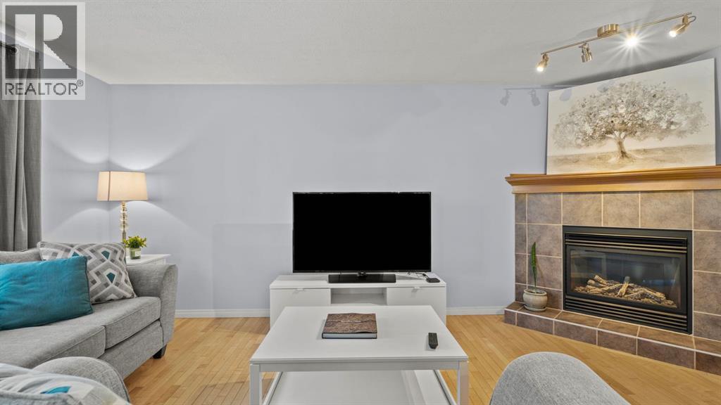 Single Family House for Sale in  Covemeadow Road NE Coventry Hills Calgary 