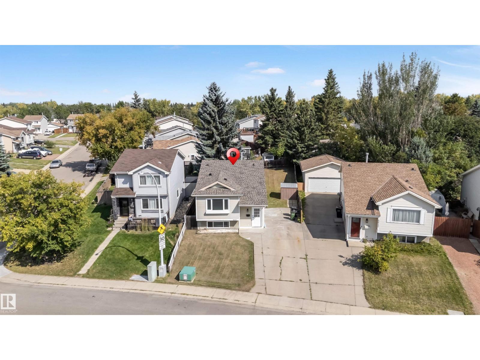 4616 32 AV NW, Edmonton