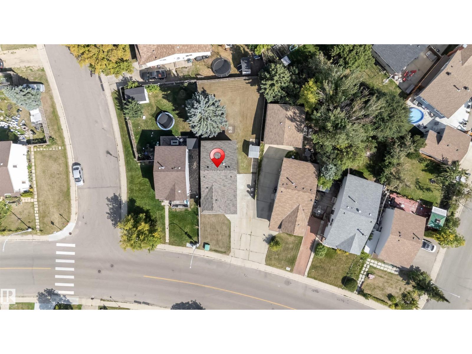 4616 32 AV NW, Edmonton