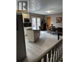 Laundry room - 797 4th Street W, Shaunavon, SK S0N2M0 Photo 6