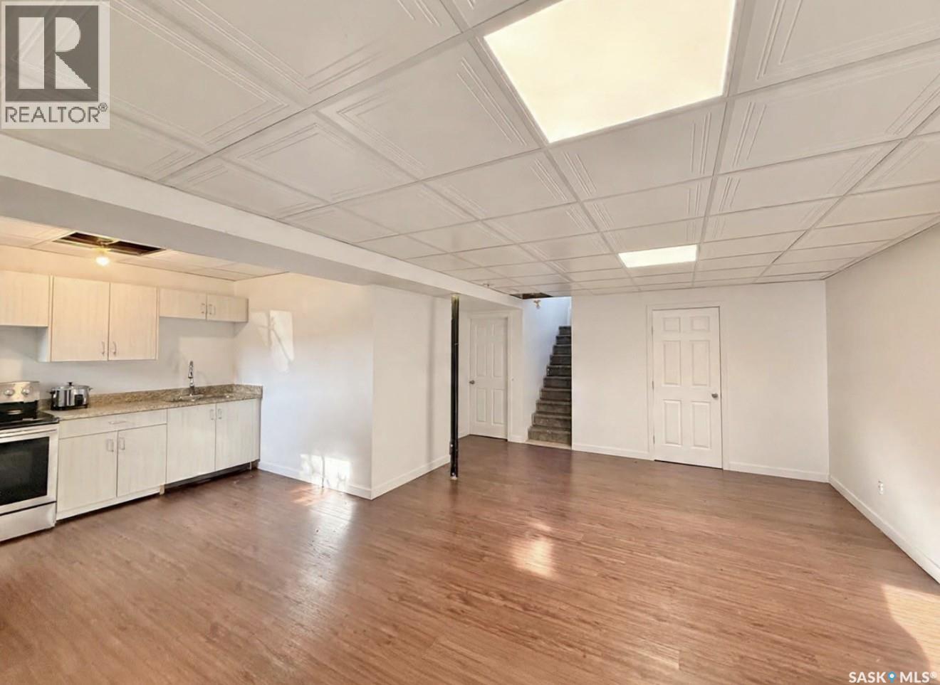 320 HERBERT AVENUE - 14