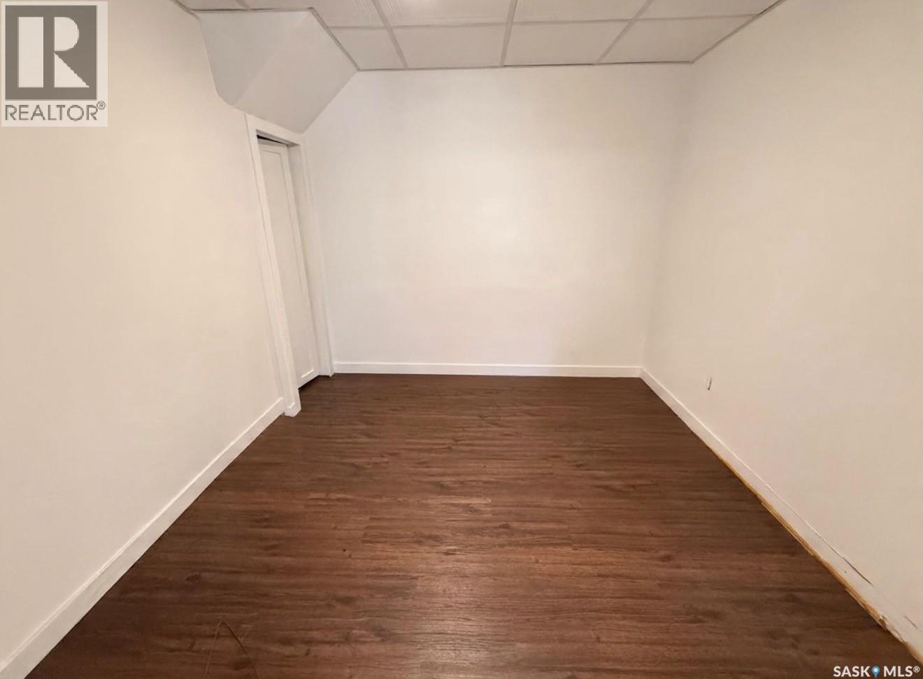 320 HERBERT AVENUE - 17