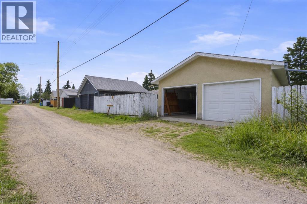 Single Family House Bungalow for Sale in   Avenue SE Forest Heights Calgary 