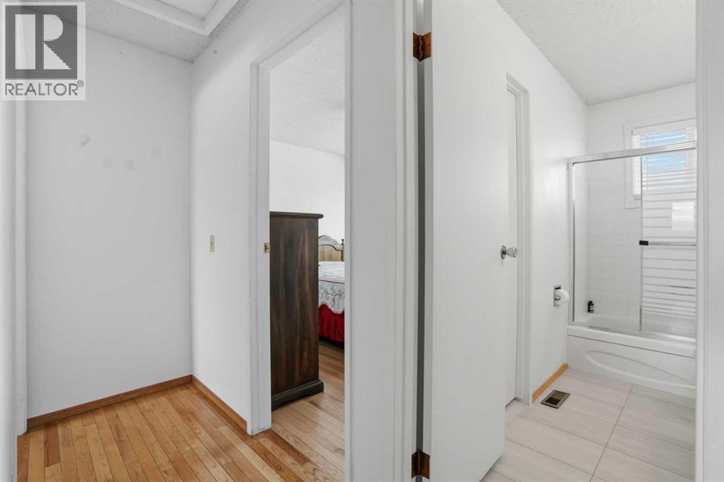 Single Family House Bungalow for Sale in   Avenue SE Forest Heights Calgary 