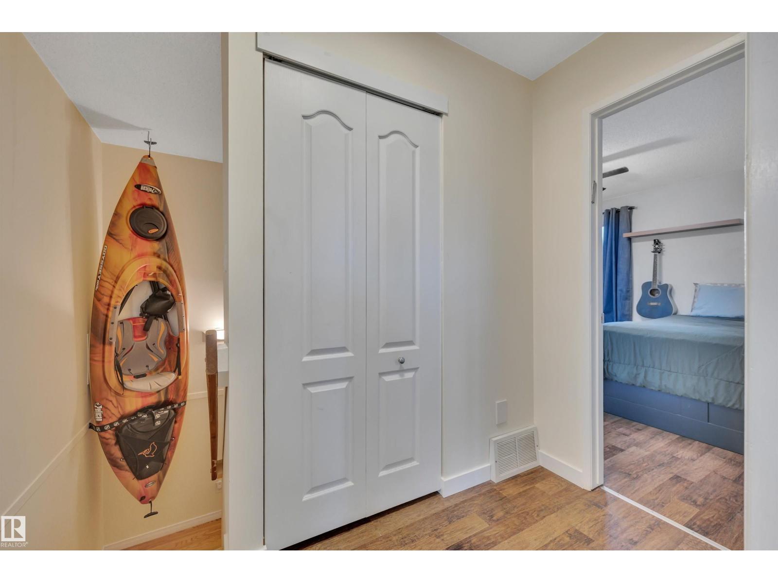 17062 100 ST NW, Edmonton