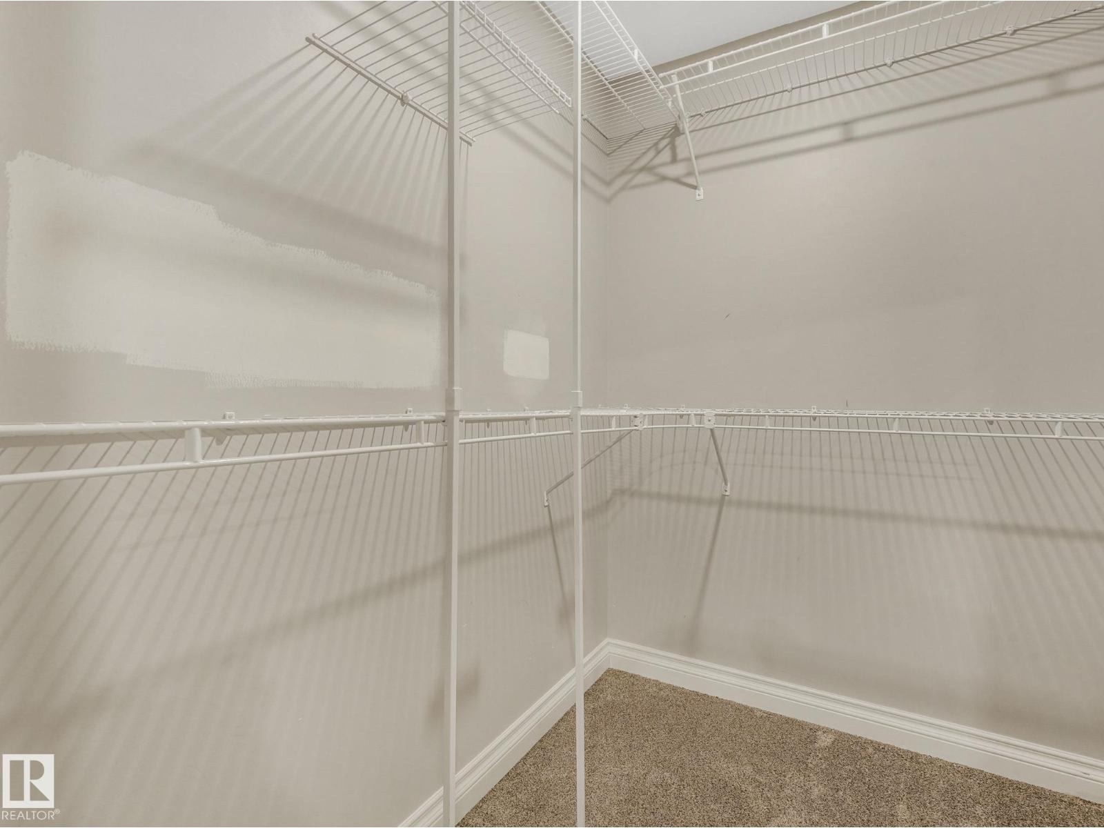 3003 16 AV NW, Edmonton