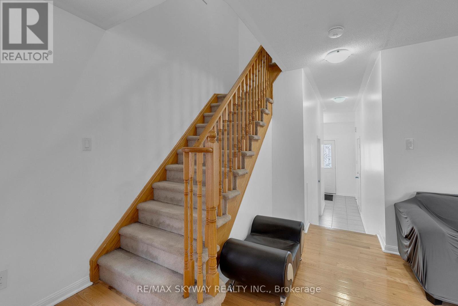 190 BELLCHASE TRAIL - Photo 4 of 49, Brampton (Bram East), Ontario