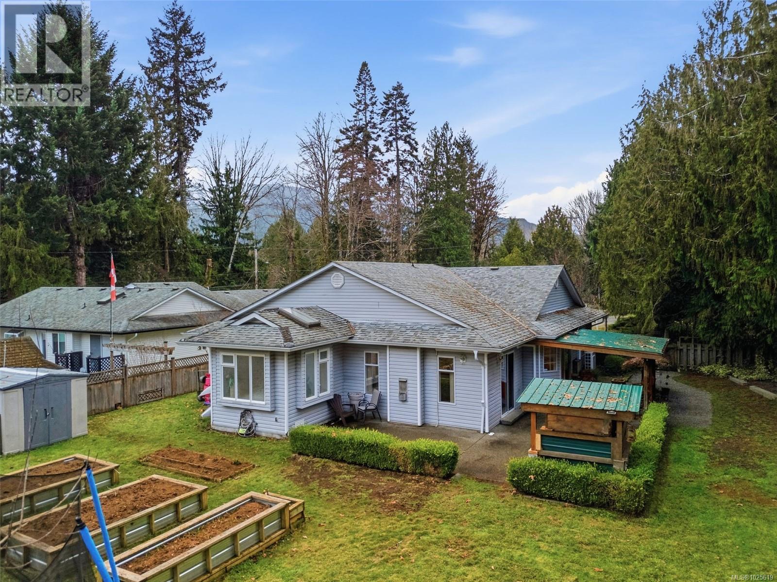 203 Greendale Rd, Lake Cowichan