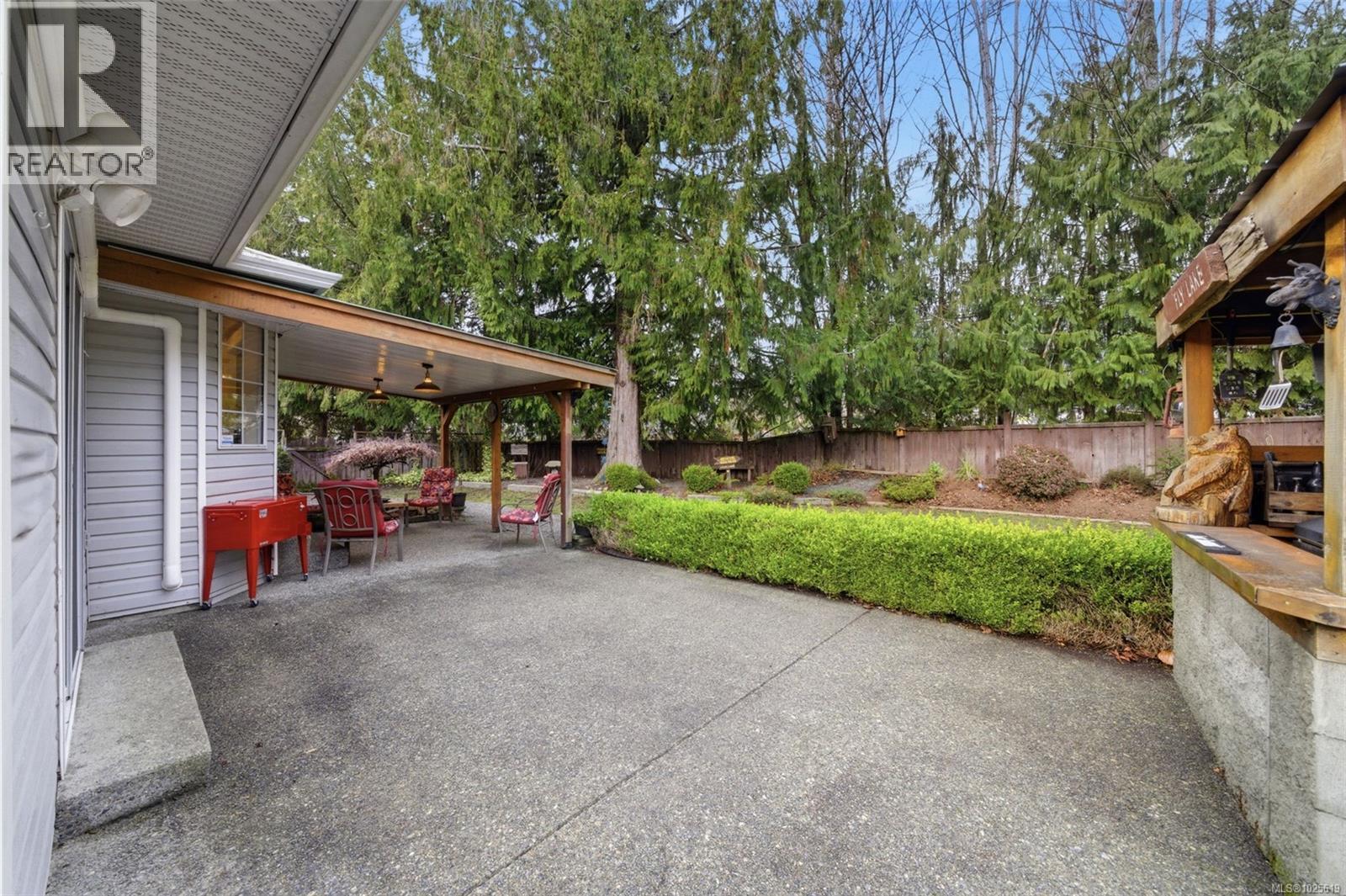 203 Greendale Rd, Lake Cowichan