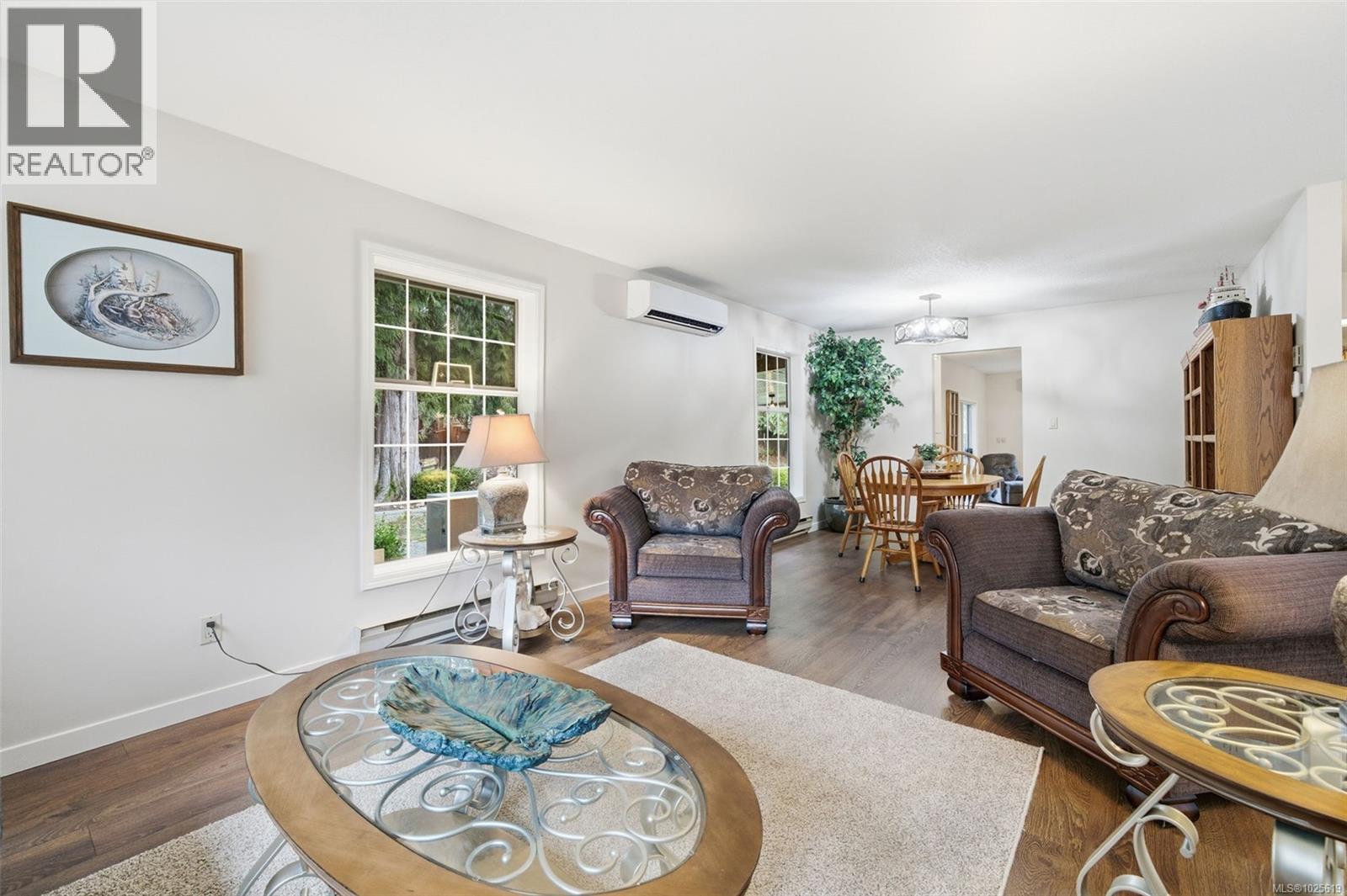 203 Greendale Rd, Lake Cowichan