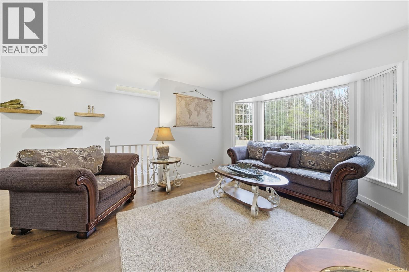 203 Greendale Rd, Lake Cowichan