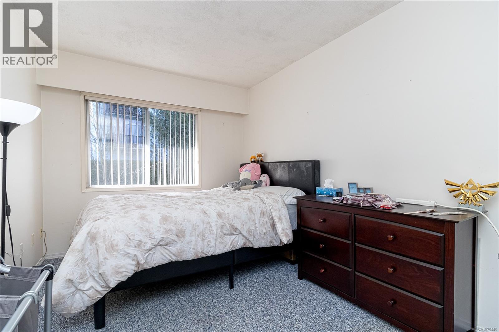 204 710 Lampson St, Esquimalt