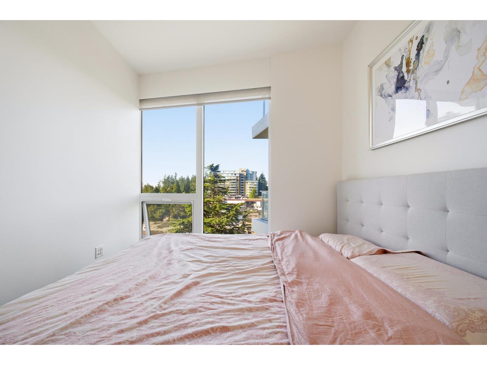 602 1500 MARTIN STREET, White Rock