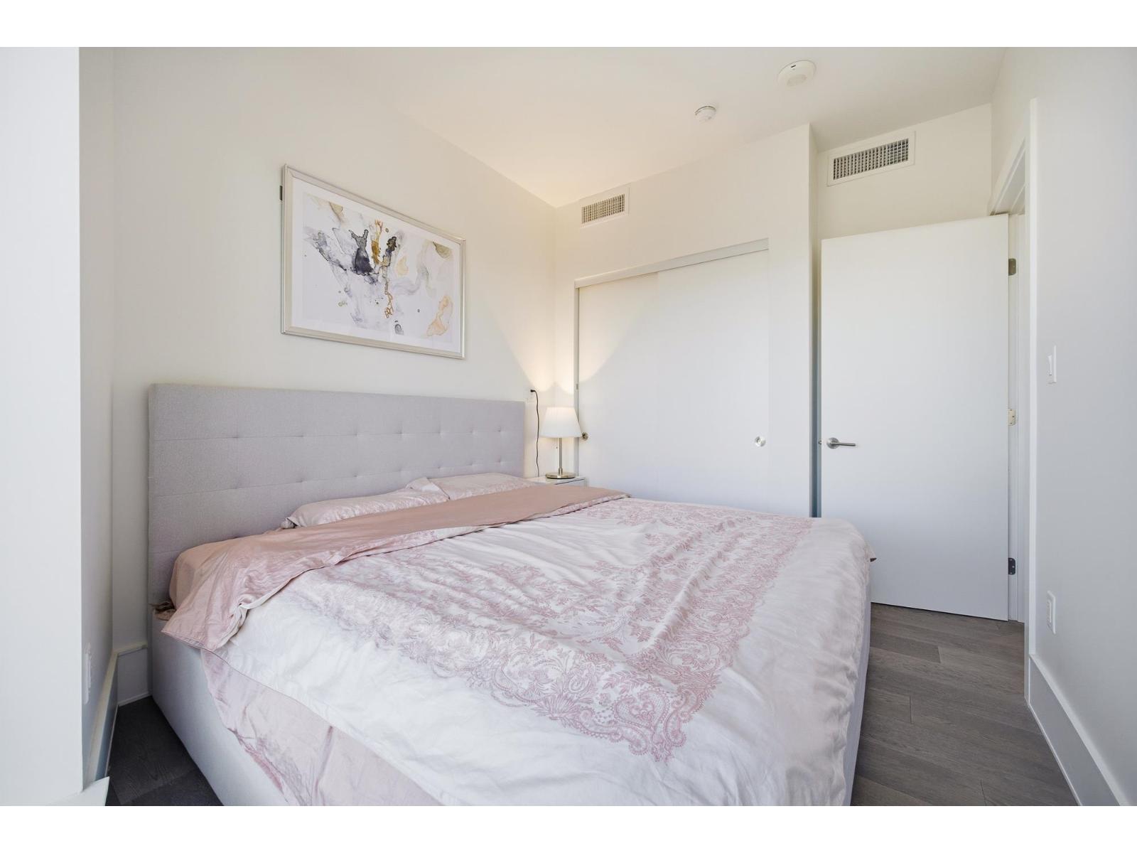 602 1500 MARTIN STREET, White Rock