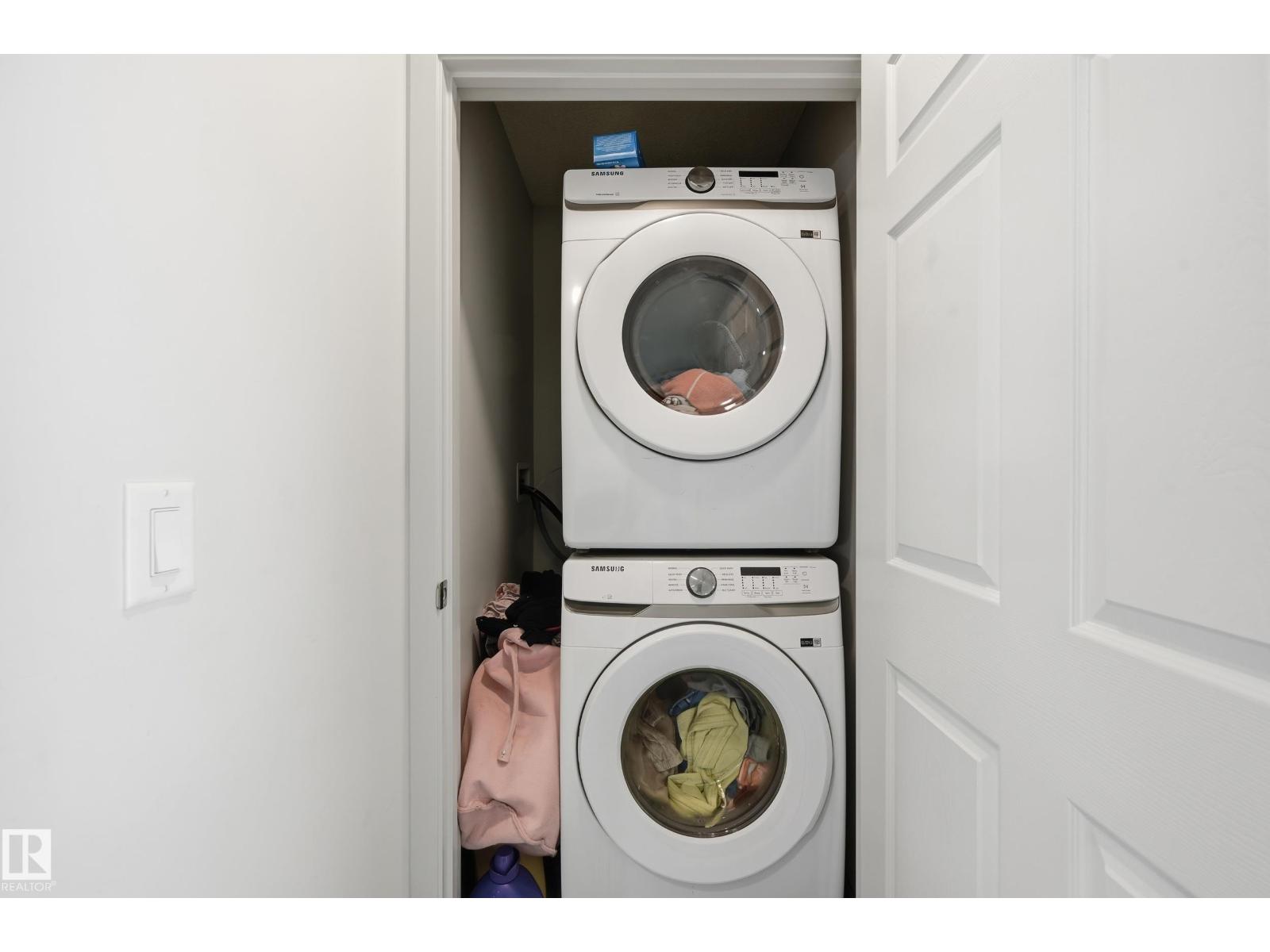 9804 227 ST NW, Edmonton