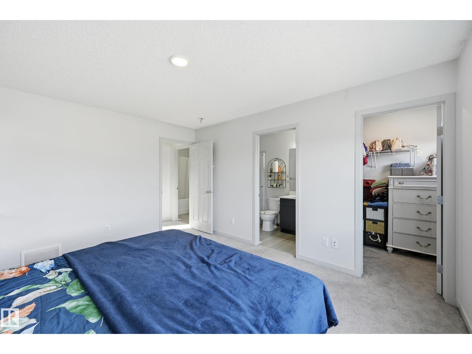 9804 227 ST NW, Edmonton