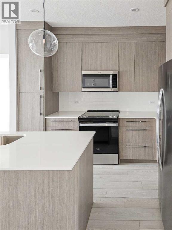 Single Family House for Sale in   Wolf Creek Drive SE Wolf Willow Calgary 