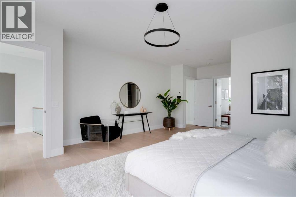 Single Family House for Sale in  Imperial Way SW Britannia Calgary 